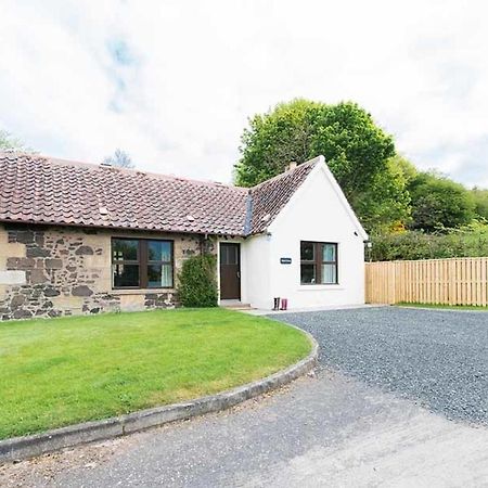 Douglas Fir Lodge With Hot Tub Near Cupar Fife Luthrie エクステリア 写真